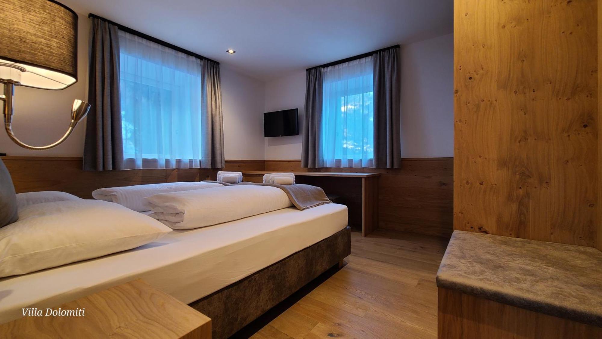 Villa Dolomiti Ortisei Bagian luar foto